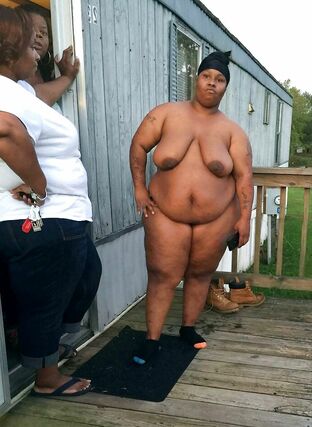 fat nude aunties