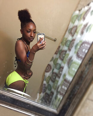 Ebony teen selfies nude