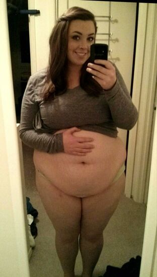 sexy weight gain girl